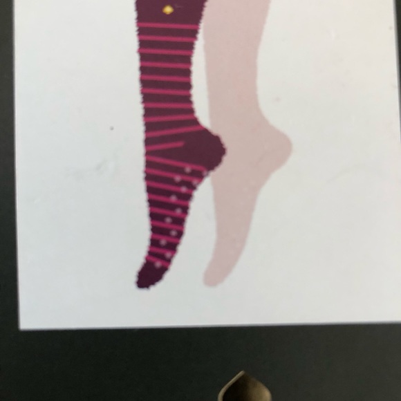 Kate Spade ♠️ Fuzzy Cozy Socks - Picture 2 of 3